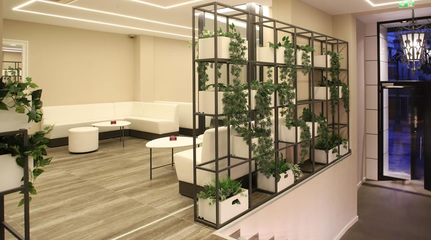 Hotel Alameda Lounge Area
