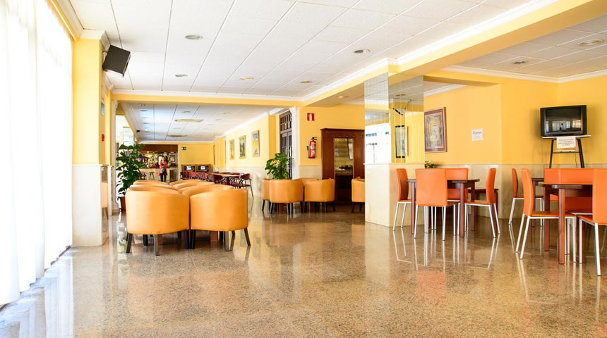 Hotel Camposol Dining Area
