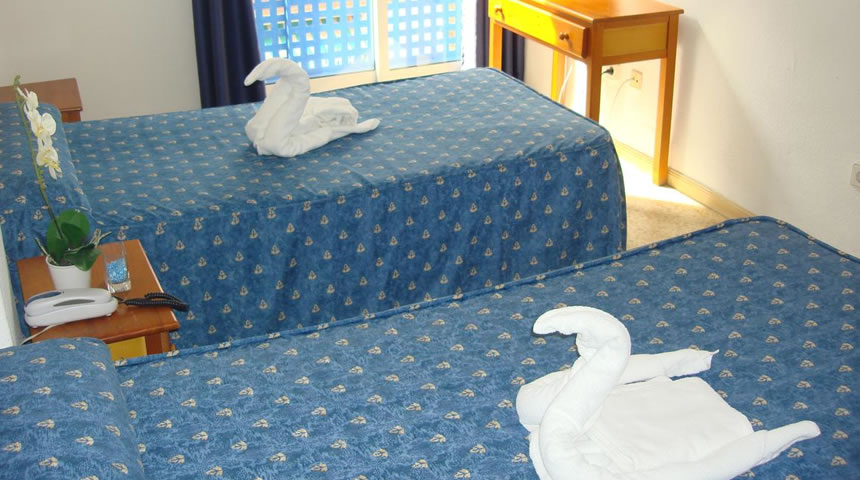 Hotel Internacional Bedroom1