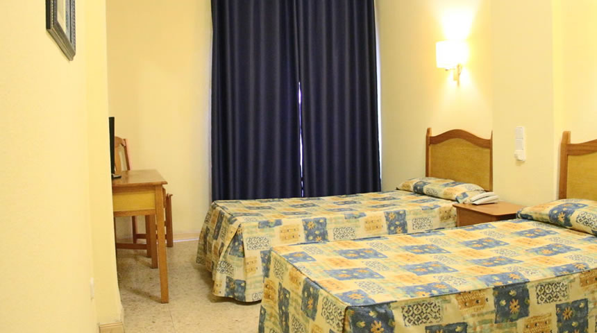 Hotel Internacional Bedroom3