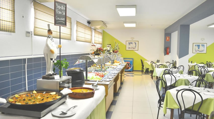 Hotel Internacional Kitchen