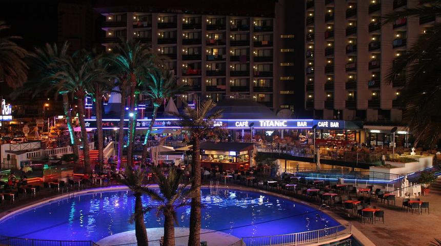 Hotel Marina Bar