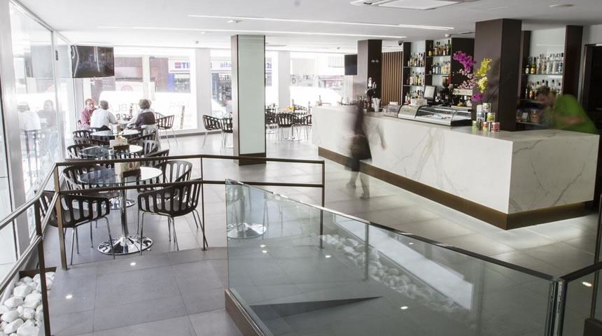 Hotel Montesol Bar