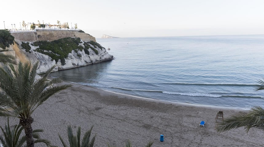 Hotel Roca Mar Beach View