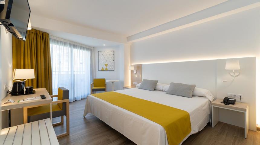 Medplaya Hotel Rio Park Bedroom1