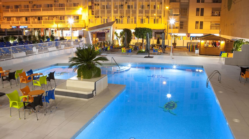 Port Vista Oro Swimming Pool